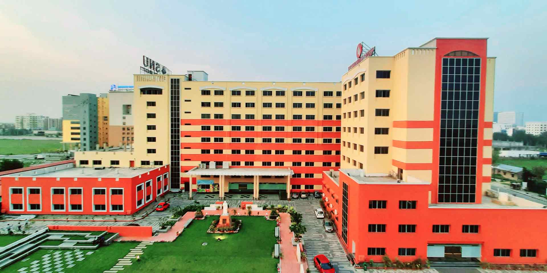 Sister Nivedita University Building